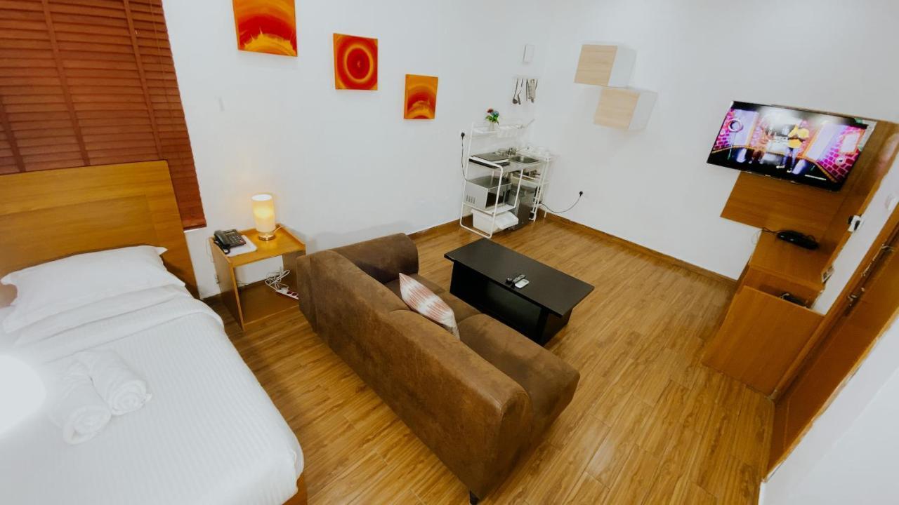 بورت هاركورت Taverna Lounge & Boutique Hotel المظهر الخارجي الصورة